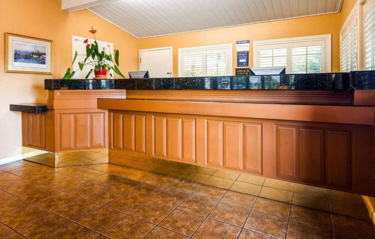 Best Western Golden Key Auburn Eksteriør billede